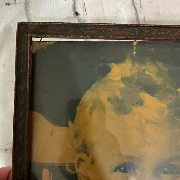 vintage old framed print Baby in high chair eating fruit wooden frame 8.5’x12’ - Picture 12 of 12